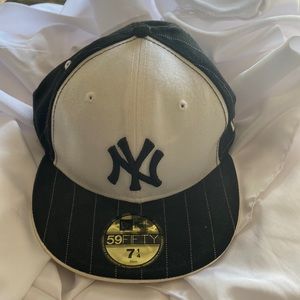 New York Yankees New Era 59Fifty 71/4 Cap Black NFL